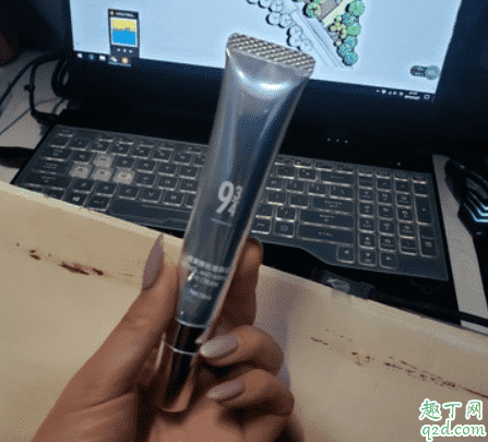 943視黃醇抗皺眼霜白天用好不好 943視黃醇抗皺眼霜適合敏感肌嗎3