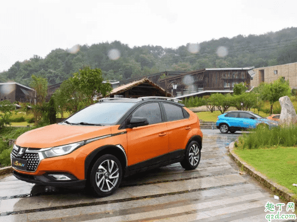 車子抖動是不是哪里積碳了 一檔起步車發抖是什么意思4