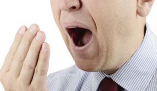 老年人口臭是什么原因？老人口臭怎么辦？如何預防口臭