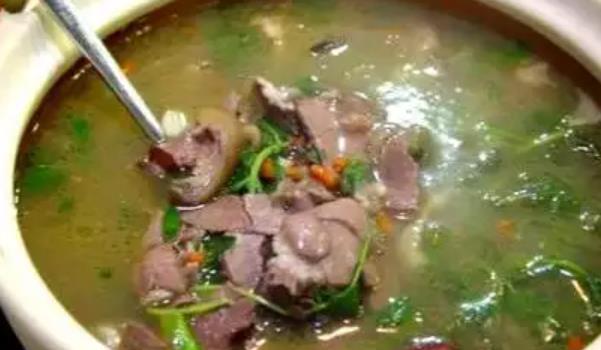 伏天吃狗肉的說法從哪來？大鍋煮狗肉放什么調料？