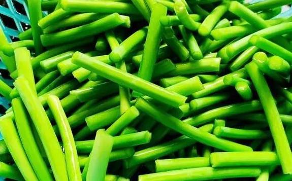 蒜苔的好處與作用都有什么？蒜苔的食用做法